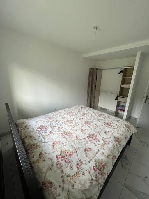 Bel Appartement Avec Parking Cabannes Extérieur photo
